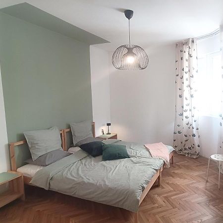 Apartment Balabanov Varna Bagian luar foto