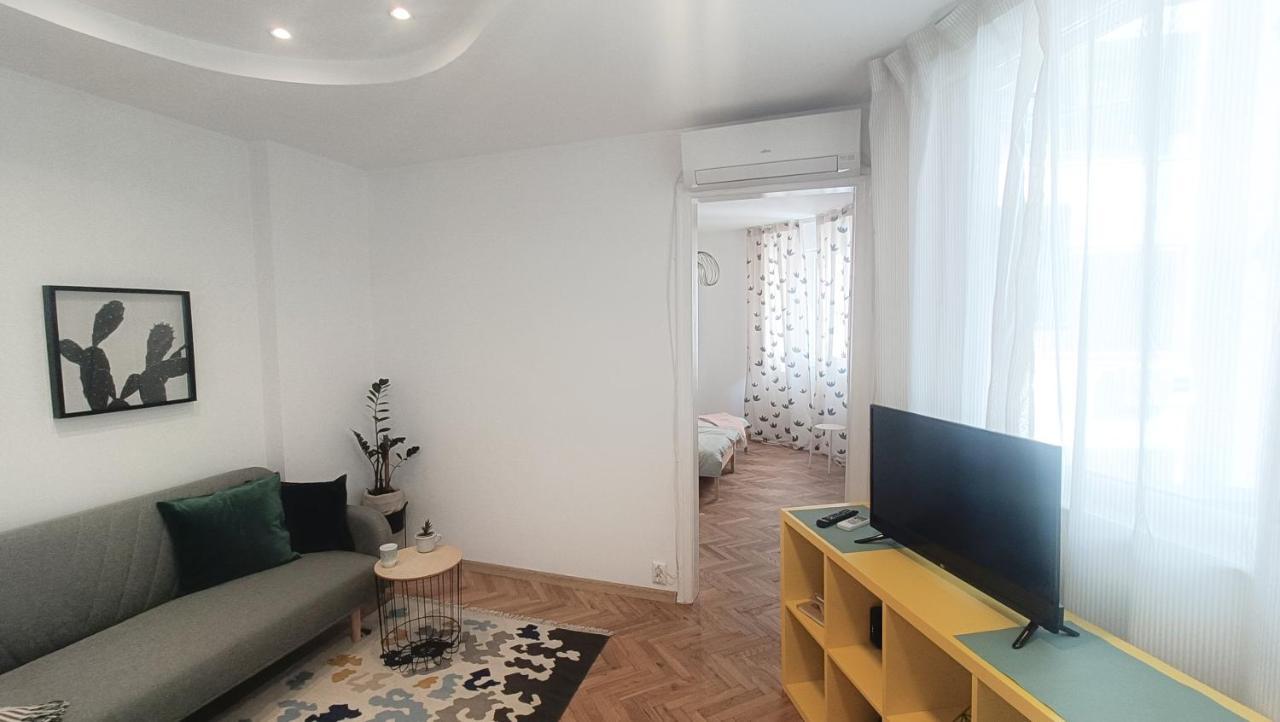 Apartment Balabanov Varna Bagian luar foto